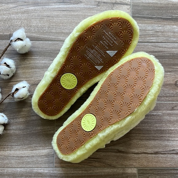 🌿UGG🌿 FLUFF YEAH SLIDE POPPY SANDALS SLIPPERS pollen slides - Picture 9 of 13